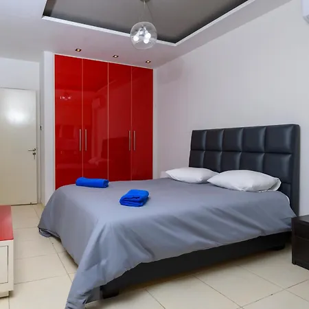 Morpheus 1 Bedroom *