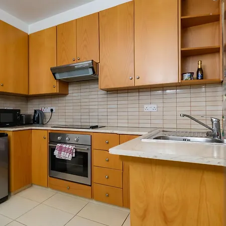 Morpheus 1 Bedroom * Lárnaka